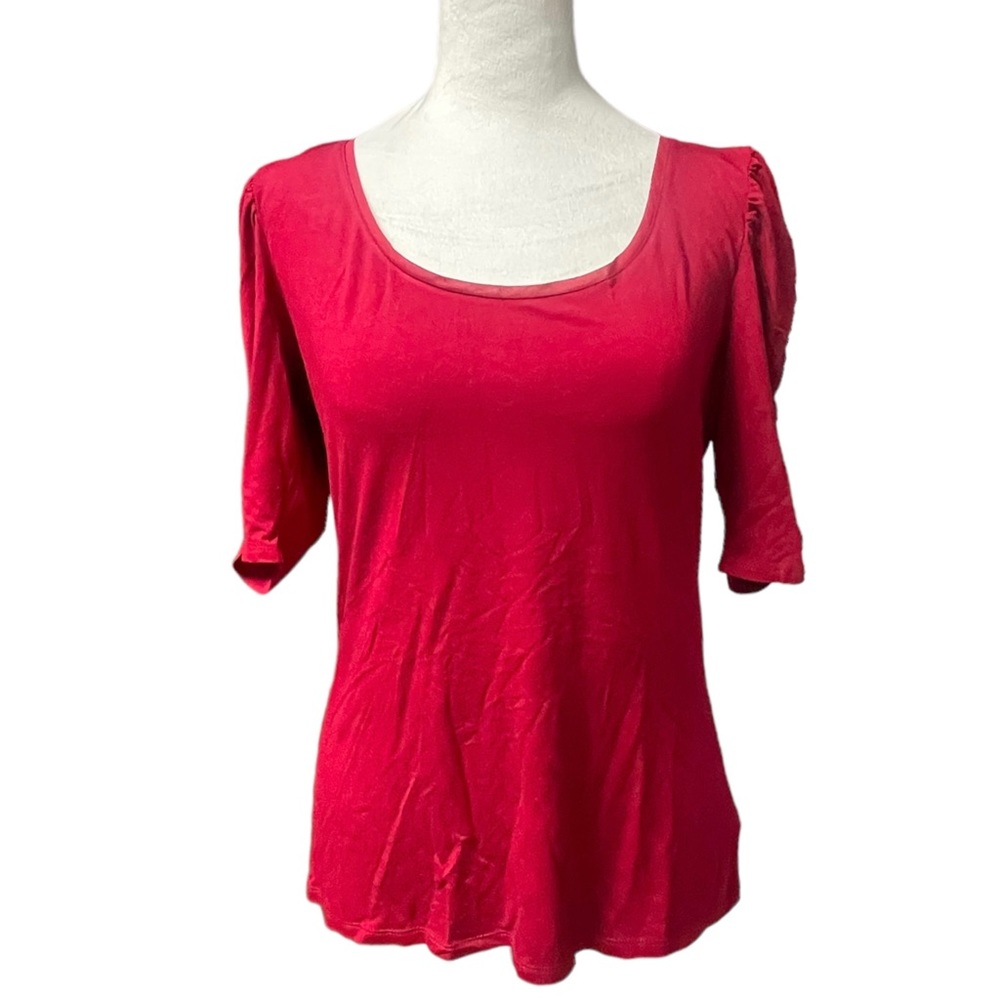 WHBM medium. Red. Puff Sleeve 3/4 length sleeve